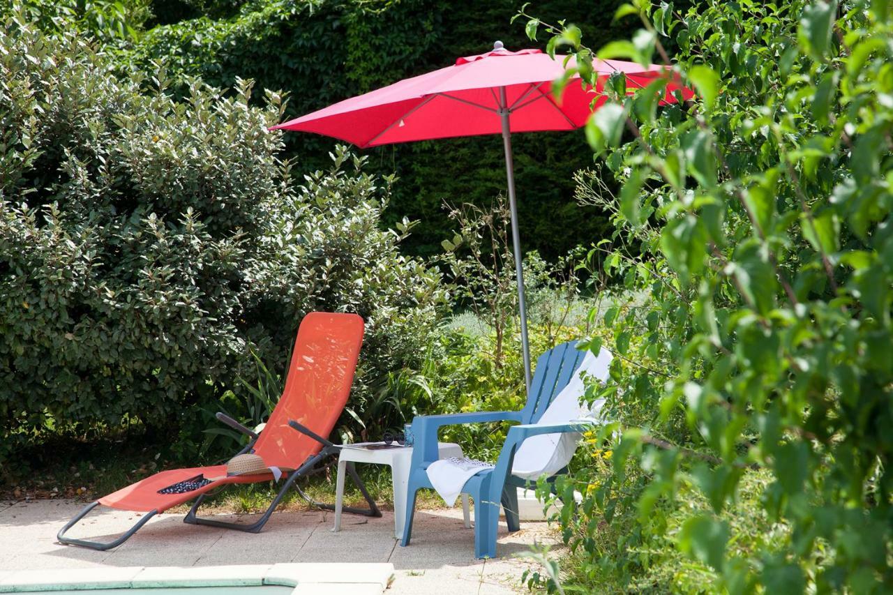 Le Lion D'Or Hotell Manzac-sur-Vern Exteriör bild
