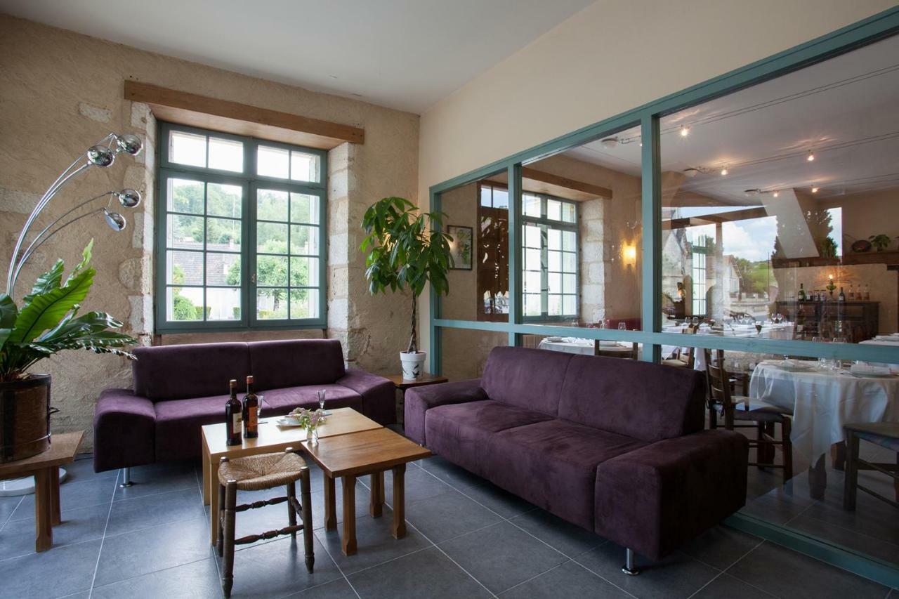Le Lion D'Or Hotell Manzac-sur-Vern Exteriör bild